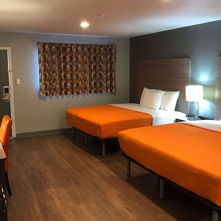 Super 8 By Wyndham Sonora Exterior foto