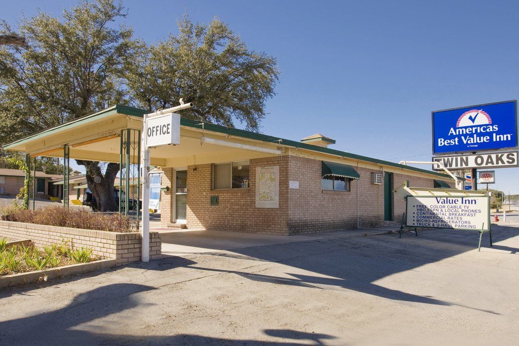Super 8 By Wyndham Sonora Exterior foto